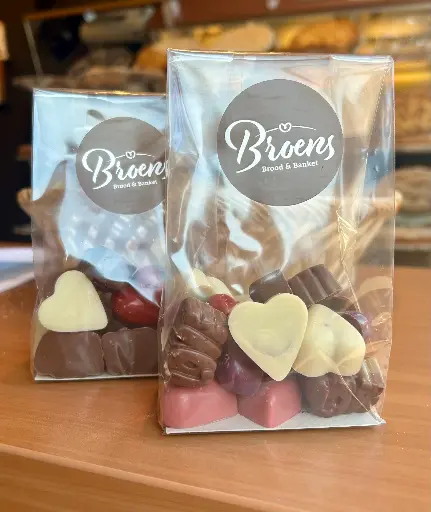 "LOVE" bonbons 